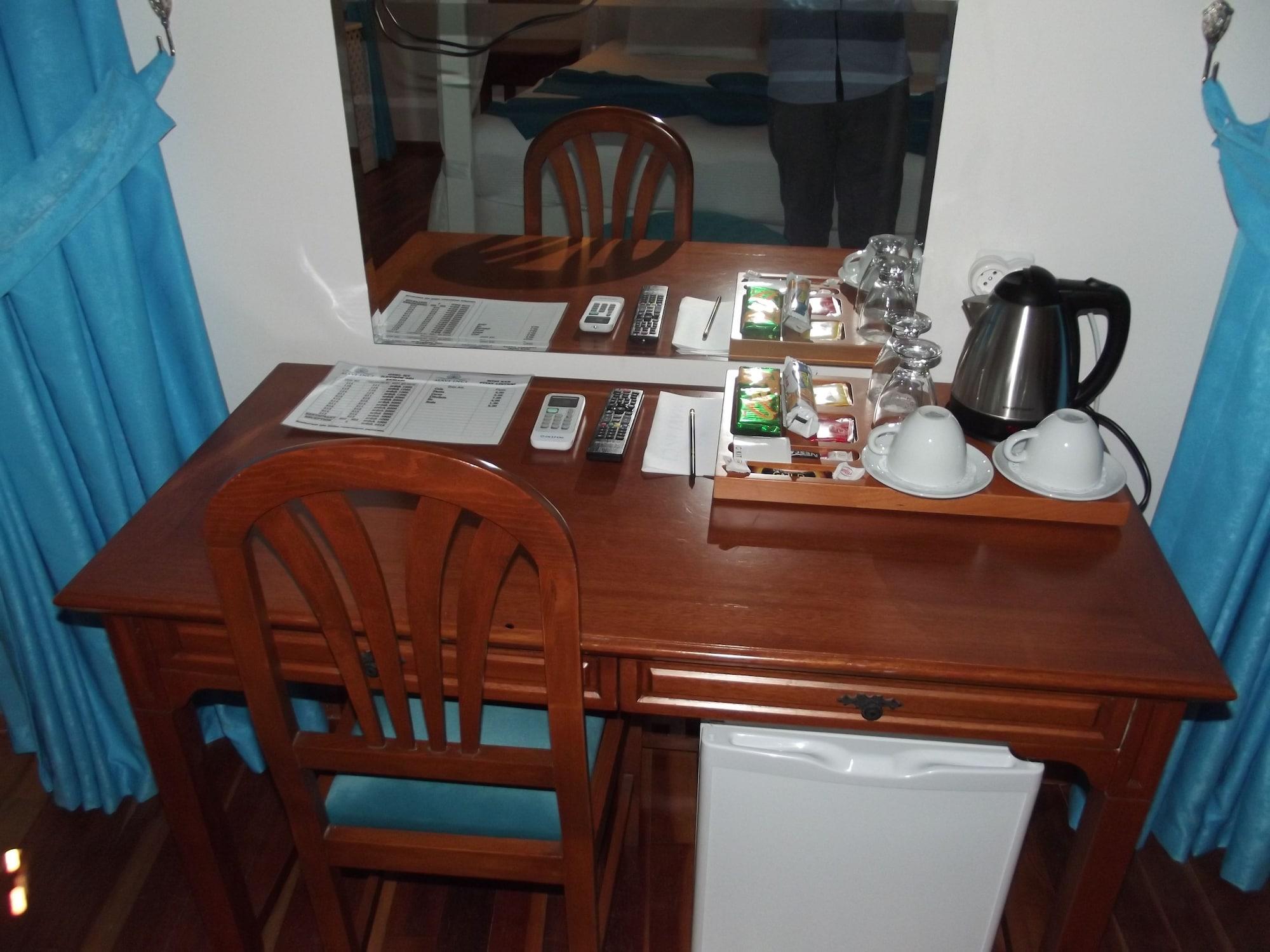 Mavi Inci Park Otel Ердек Екстериор снимка