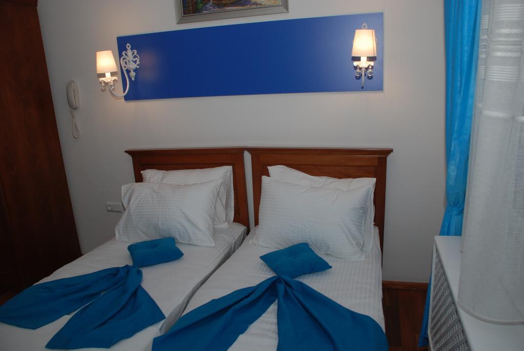 Mavi Inci Park Otel Ердек Стая снимка