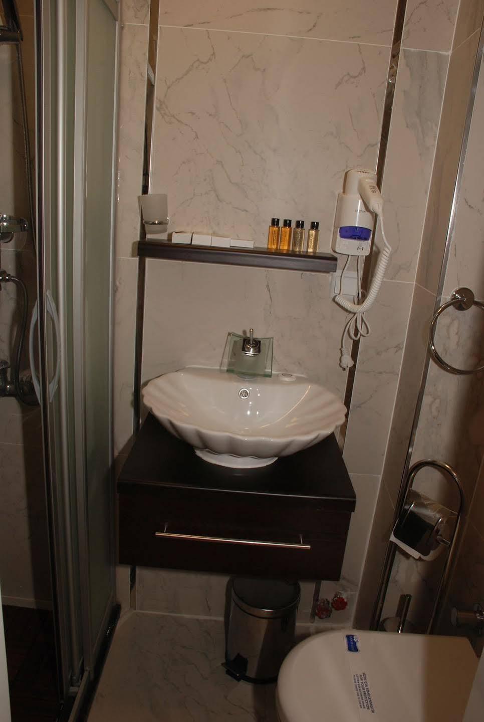 Mavi Inci Park Otel Ердек Екстериор снимка