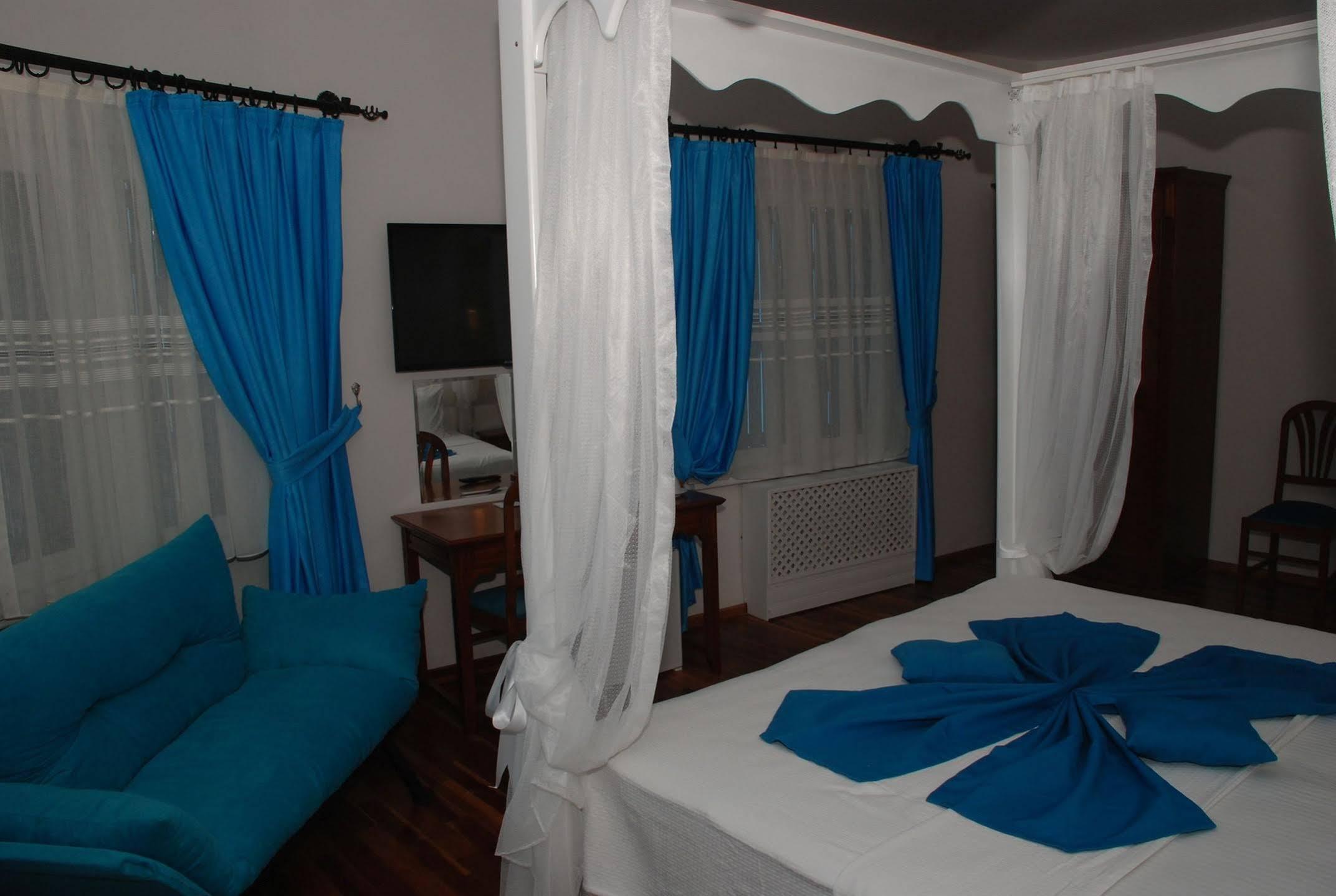 Mavi Inci Park Otel Ердек Екстериор снимка